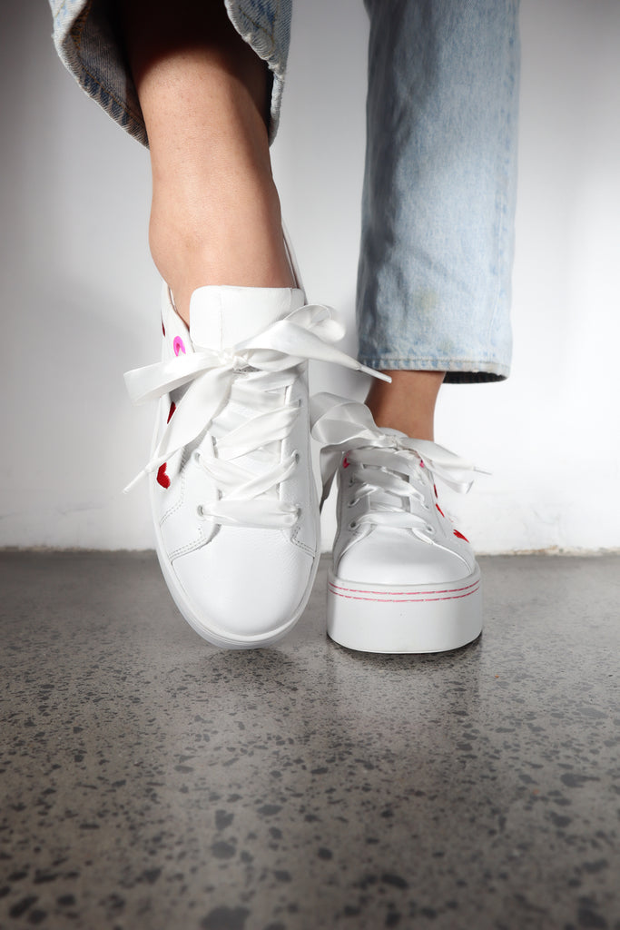 Ace of Hearts White Red Pink / 36 Footwear Minx
