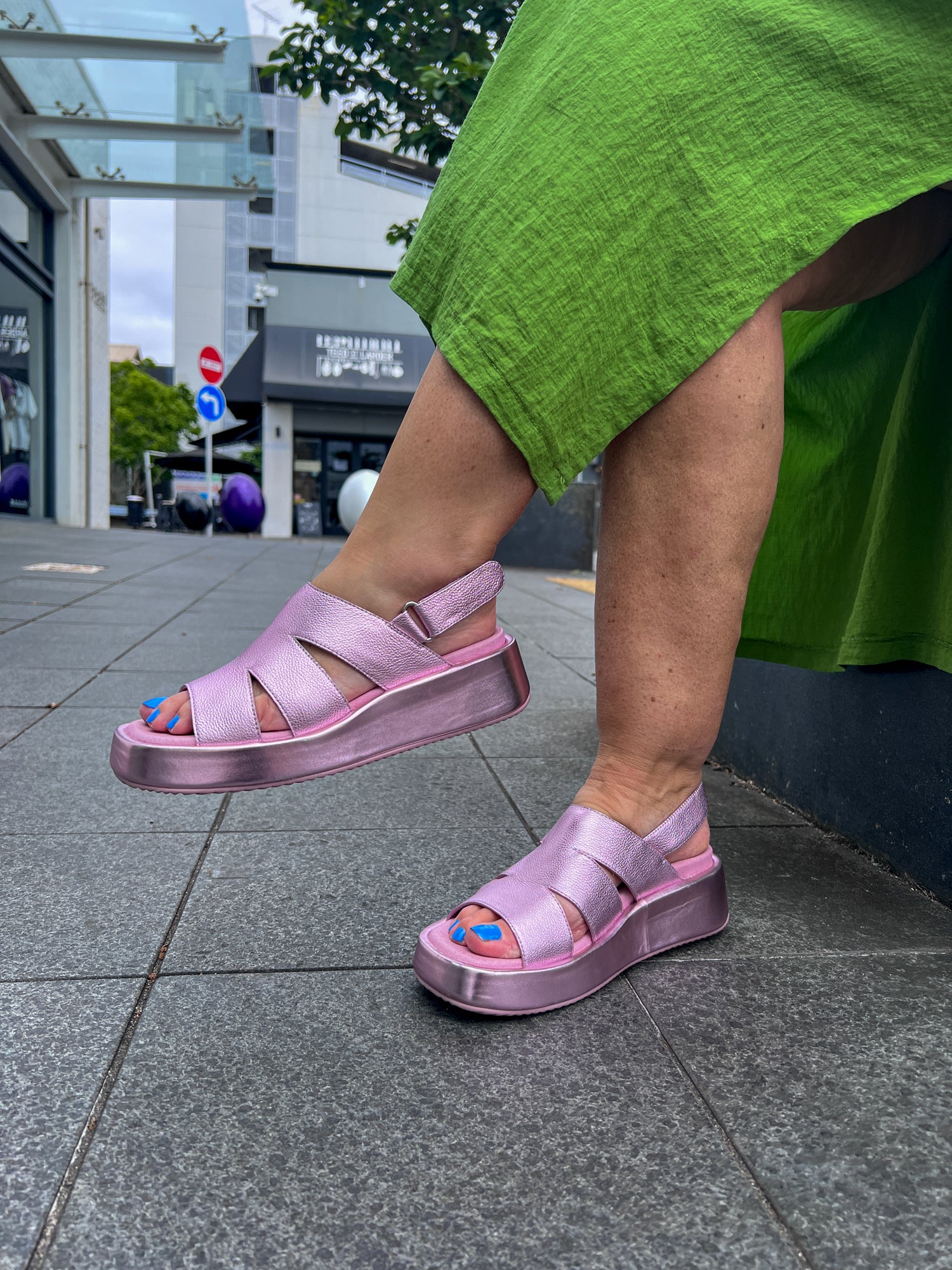 Aura – Minx Footwear Clothing