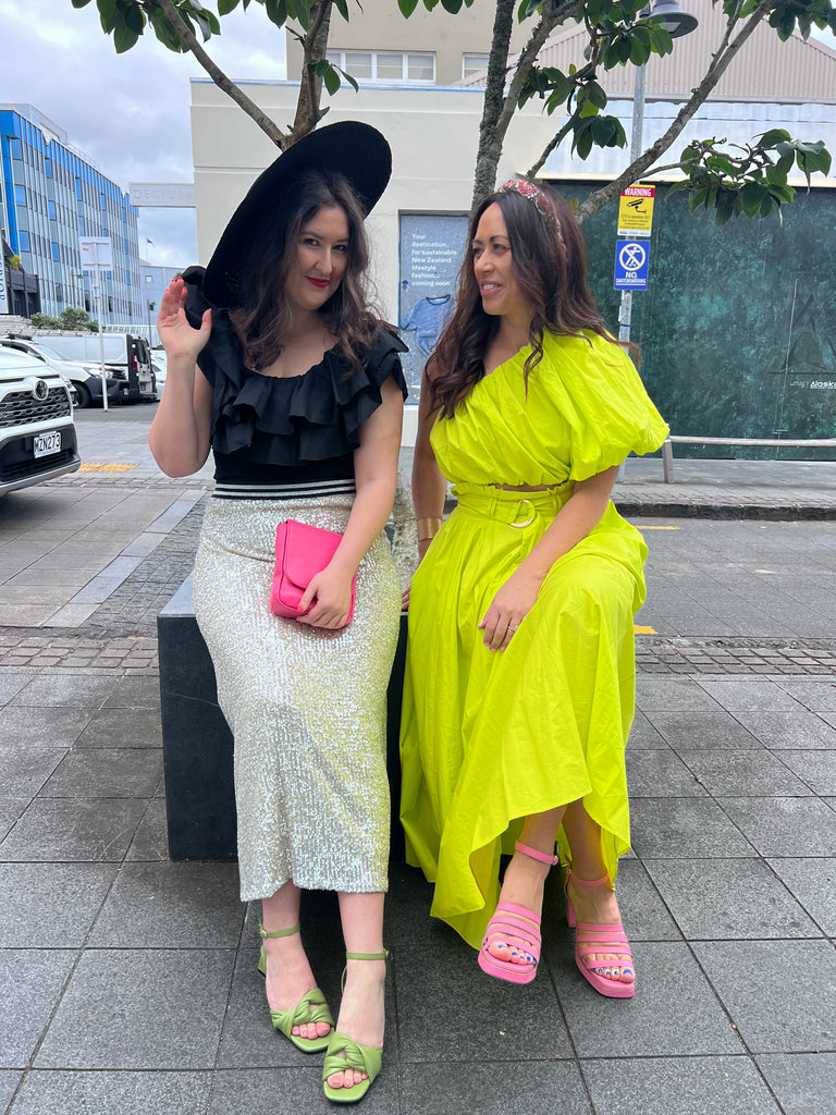 Monet Silver Lizard Emboss / 36 Footwear Minx