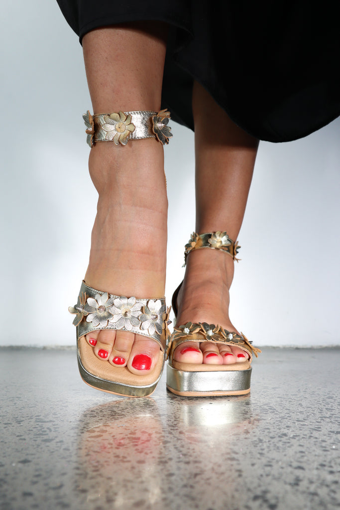 Gala Floral Golden / 36 Footwear Minx