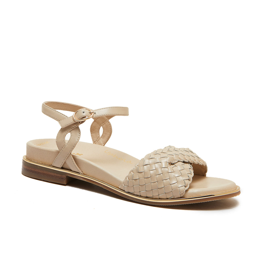 Harmony Almond / 36 Footwear Minx