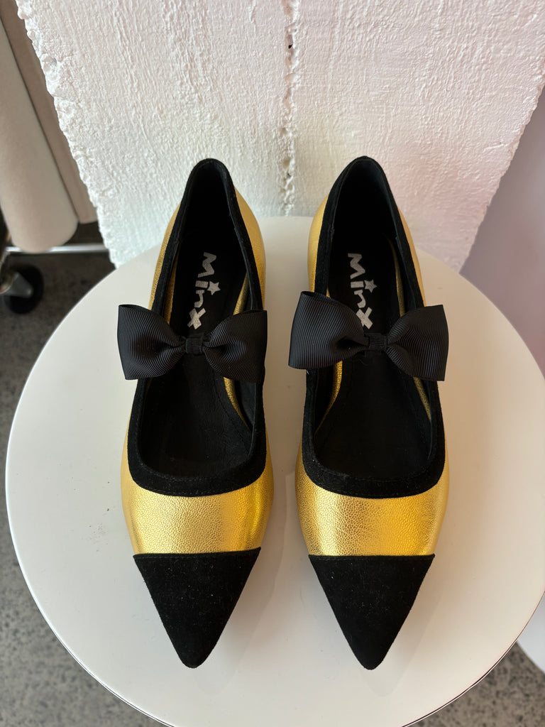 37 SAMPLE - WHITNEY/GOLD BLACK SUEDE DETACHABLE BOW Default Title MINX Footwear | C.REED Clothing
