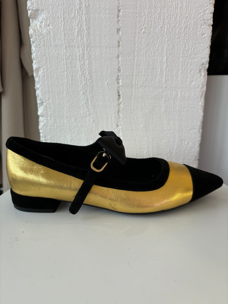 37 SAMPLE - WHITNEY/GOLD BLACK SUEDE DETACHABLE BOW Default Title MINX Footwear | C.REED Clothing