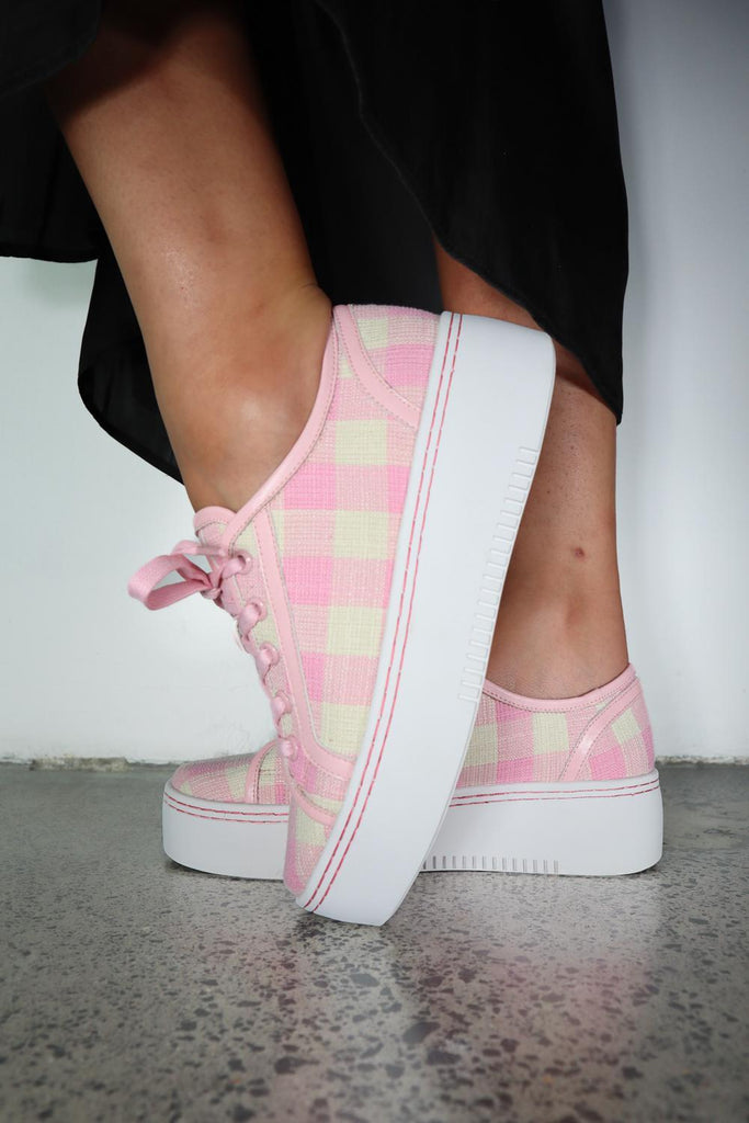 Lizzie - LAST PAIRS Lemon Check / 36 Footwear Minx