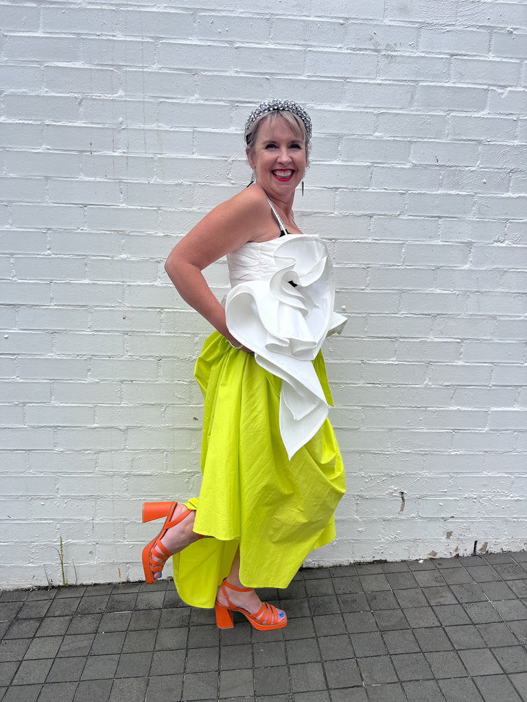 Monet Silver Lizard Emboss / 36 Footwear Minx