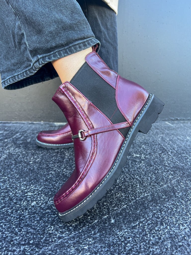 Rylan Black / 36 Footwear Minx