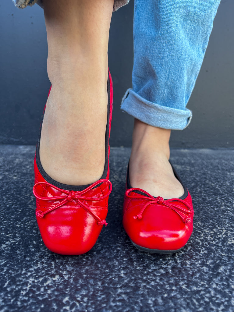 Claire Red Patent, Red Quilted / 36 Footwear Minx