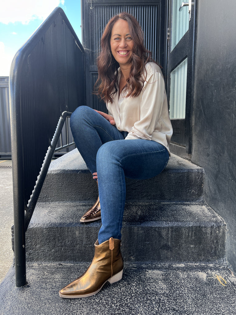 Ryder Black Crinkle Patent/Tan Trim / 36 Footwear Minx