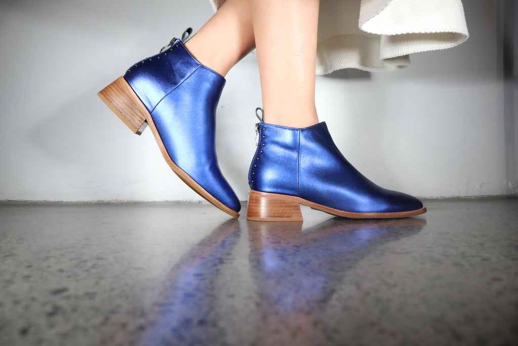 Pippity Pop Black Floral Emboss / 36 Footwear Minx