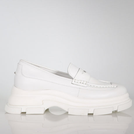 Shadow Loafer Winter White / 36 Footwear Minx