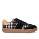 Tag Lace up sneaker