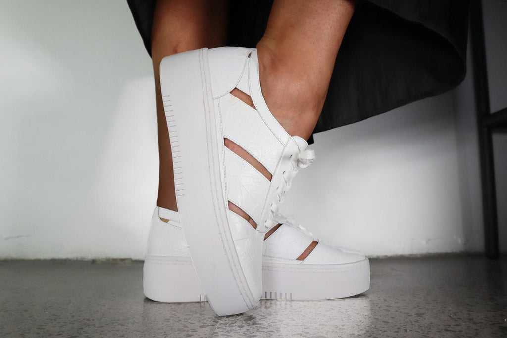 Whisper Minxie Brights / 36 Footwear Minx