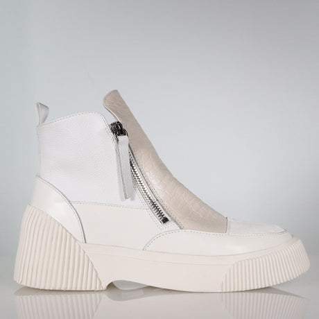 Farley Winter White Ivory Croc / 36 Shoes Minx
