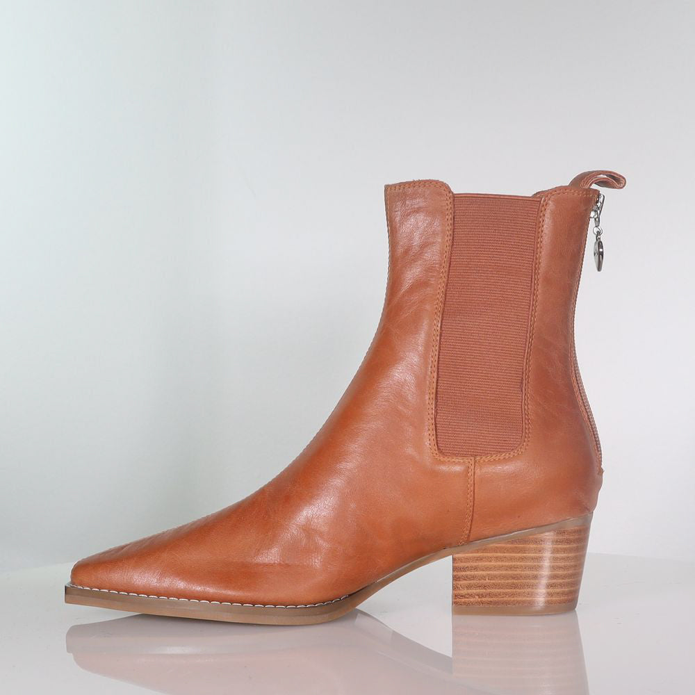 Hawk Tan Wax Boot Footwear Minx