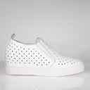 New Catch Me Star Perf - LAST PAIRS White / 36 Footwear Minx