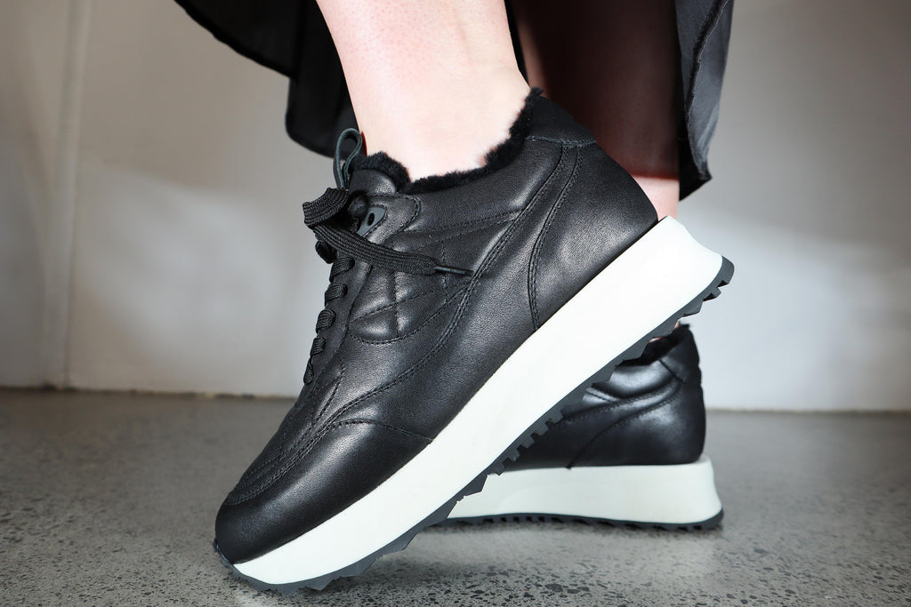 Maxim Black Nappa Quilt Black Shearling / 36 Footwear Minx